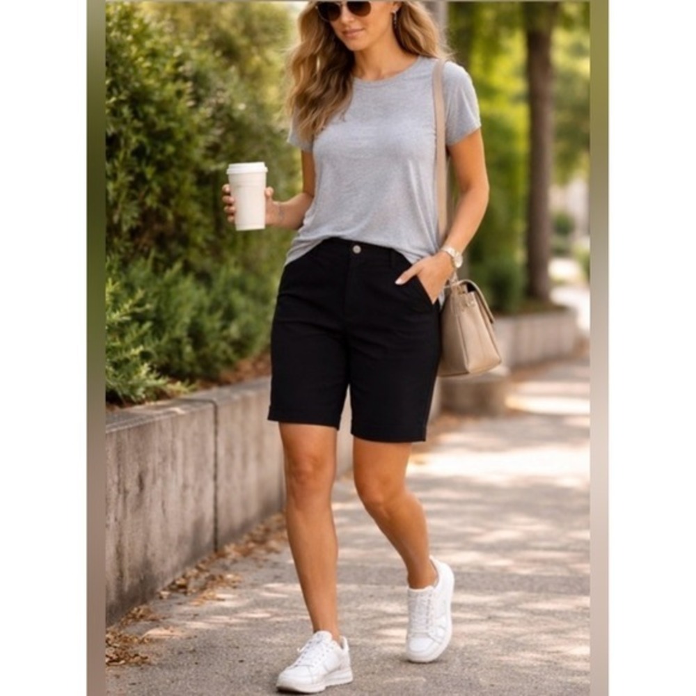 Karen Scott Black Bermuda Shorts Size 16 NWT Classic Casual Comfort Summertime
